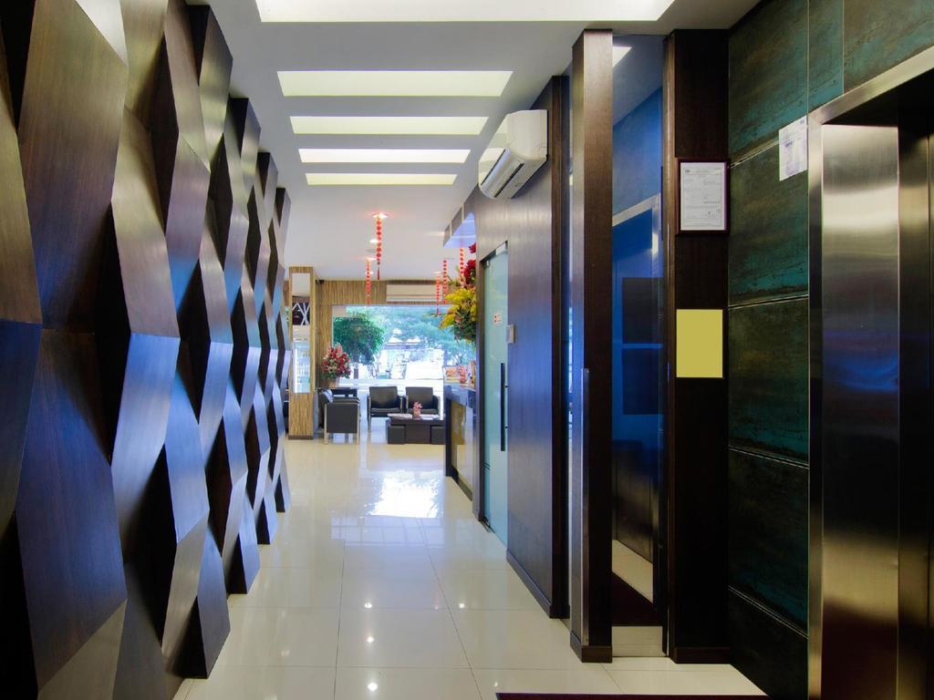 Eight Days Boutique Hotel - Mount Austin Τζόχορ Μπάχρου Εξωτερικό φωτογραφία